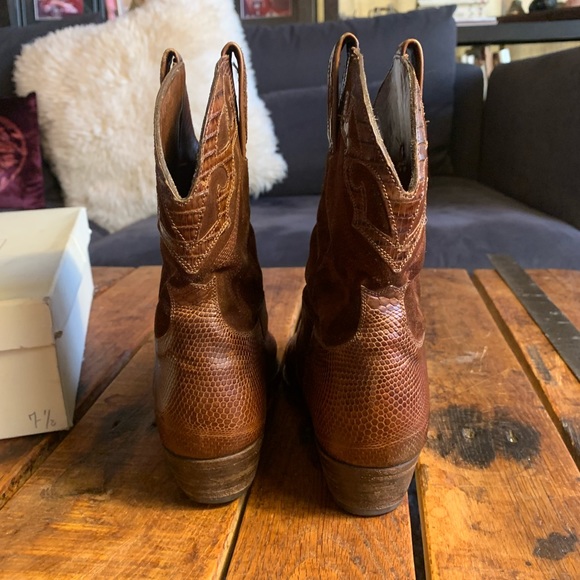 Sartore Cowboy Boots - Picture 6 of 9